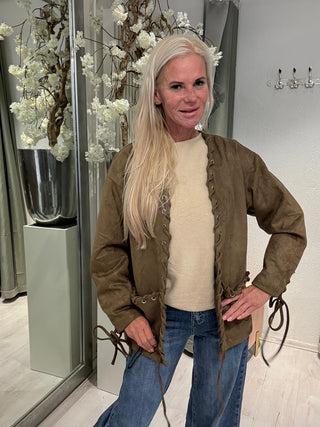 Jasje Suedine Revival Bruin