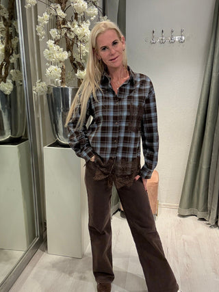 Blouse Ruit Met Kant