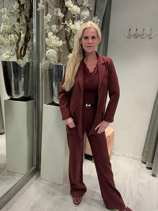 Blazer Burgundy Classic
