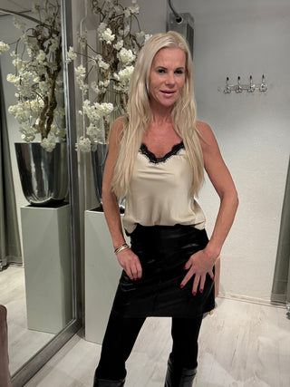 Top Silky Champagne