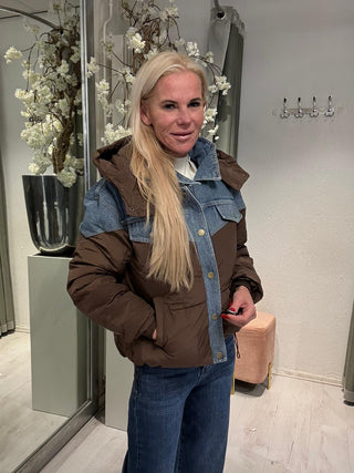 Jas When Denim Meets Style