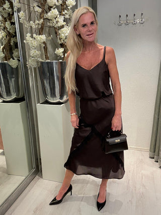 Rok Silky Deluxe Donkerbruin