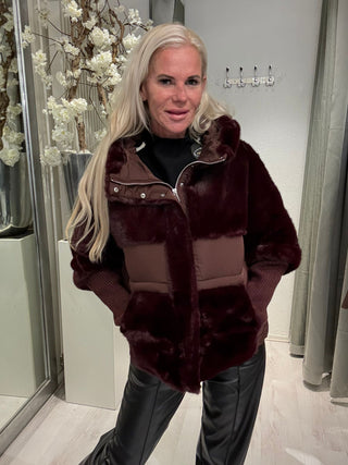 Winter Jas All Time Favorite Burgundy