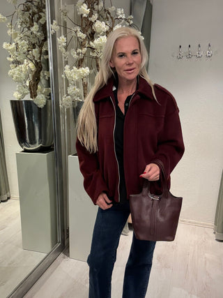 Jas Just A Basic Bordeaux