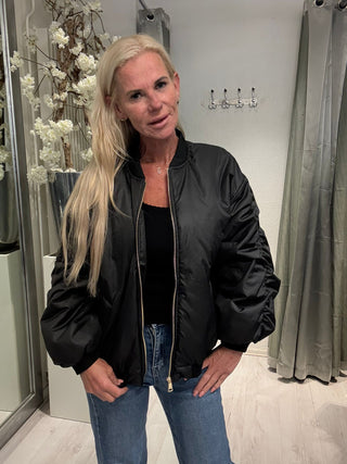 Trendy Bomber Jacket  Zwart